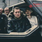 LA MELANCOLÍA DEL GRUNGE LLEGA CON HEADPHONE JACKS